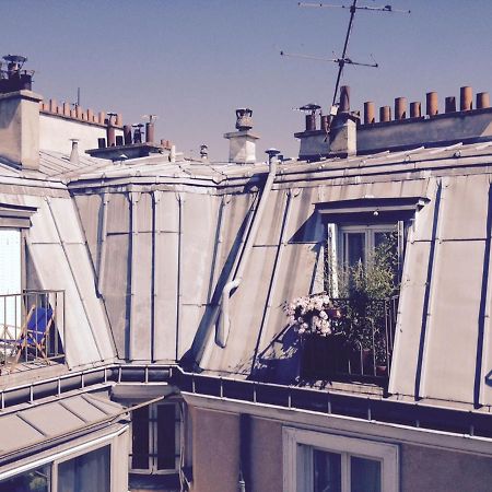 Апартаменты Montmartre Sous Les Toits Париж Экстерьер фото